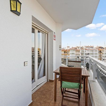 Welcs Apartamento 055 Emp Con Terraza Y Vistas Al Canal Empuriabrava Buitenkant foto